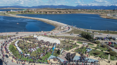 Se compartió más de 15 mil porciones de paella con la comunidad tras el desfile cívico-militar