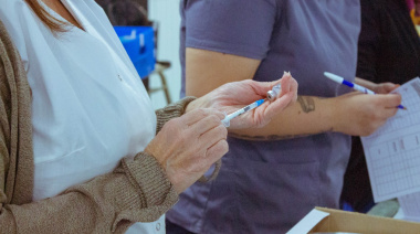 Se realiza campaña de vacunación contra coqueluche en establecimientos educativos de Ushuaia