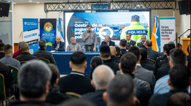 Se avanza con la profesionalización policial: inició en la provincia capacitación sobre gestión de la seguridad e intervenciones policiales