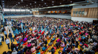 Miles de madres participaron del Bingo del Día de la Madre en Ushuaia