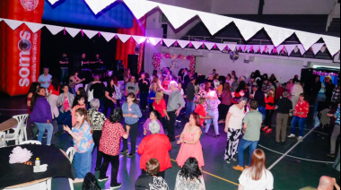 Se celebró el Día de la Madre con música y alegría