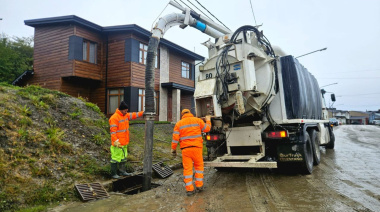 Se interviene en zonas anegadas tras las intensas precipitaciones
