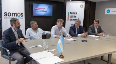 El Gobierno de Tierra del Fuego e YPF firmaron la cesión oficial de áreas hidrocarburíferas a la provincia