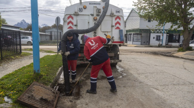 Se realizó trabajos de limpieza tras el desborde del arroyo buena esperanza