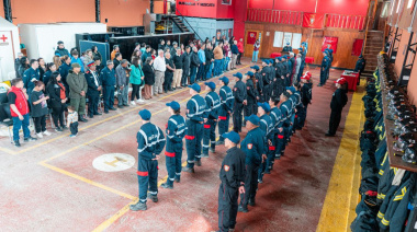 El cuartel de Bomberos 2 de Abril celebró su aniversario