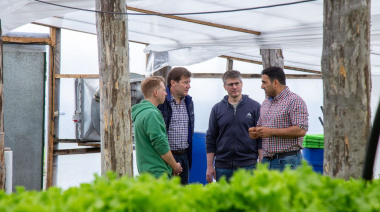 “Son un ejemplo de ingenio y trabajo”, afirmó Melella tras visitar el emprendimiento Verdenova en Tolhuin