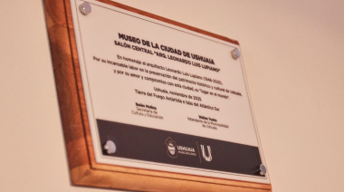 La Municipalidad de Ushuaia llevó adelante el descubrimiento de la placa en homenaje al Arquitecto Leonardo Luis Lupiano