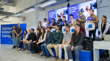Se celebra la graduación de 11 estudiantes fueguinos en Inteligencia Artificial