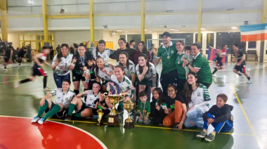 Escuela Municipal volvió a coronarse en el futsal de Primera División de AFA