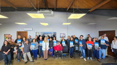 Más familias de Ushuaia recibieron del Municipio la titularidad de sus tierras