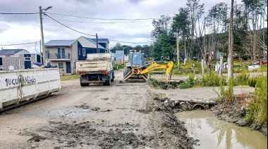 Avanzan los trabajos de mantenimiento urbano durante la temporada estival