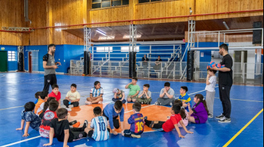 Actividades recreativas, deportivas y culturales acompañan a las familias fueguinas durante el verano