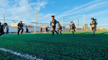 Se lanza el programa recreativo “Fútbol de Barrio” para niñas y niños de Río Grande