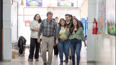 “Abrir las escuelas en verano permite acompañar a las familias y que los chicos puedan fortalecer aprendizajes”