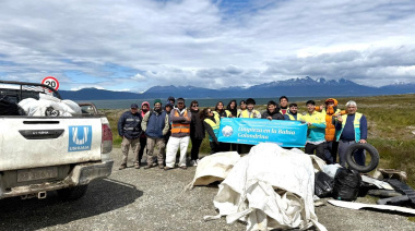 Jornada de limpieza costera en Bahía Golondrina