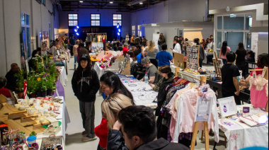 Se realizó una nueva edición de “Feriantes del Fin del Mundo” en el Paseo del Muelle