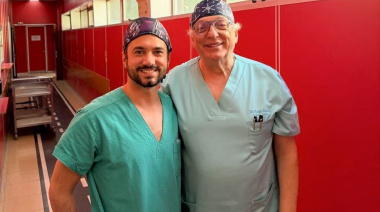 Se colocaron por primera vez un esfínter urinario artificial