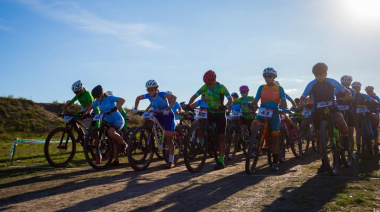 Está abierta la convocatoria a deportistas para formar parte de los seleccionados de Vóley y MTB