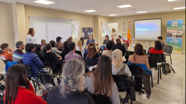 Se brindaron la charla “Experiencias desde Antártida”