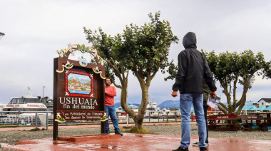 La Municipalidad de Ushuaia llevó adelante la puesta en valor del cartel “Ushuaia Fin del Mundo”