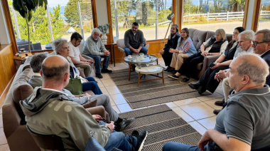 Vuoto se reunió con prestadores turísticos de la Reserva Hotelera Glaciar Martial