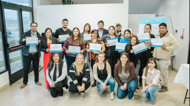 Se entregó certificados de los cursos de verano dictados en Punto Digital