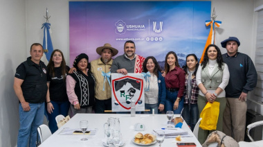 Se recibió a integrantes de la Asociación Retoño Fueguino que preparan su peña aniversaria