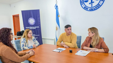 Firmaron un convenio para fortalecer la diplomatura de acompañantes comunitarias