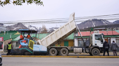 Se realizó trabajos de repavimentación sobre la calle Magallanes
