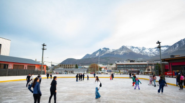 Se inauguró la temporada de la pista de hielo “Carlos Tachuela Oyarzún”