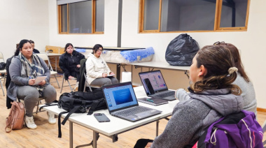Gobierno dictó capacitación en Housekeeping junto al Cerro Castor