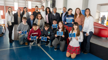 Convoca a estudiantes secundarios a participar del “Desafío Productivo y Financiero Fueguino”