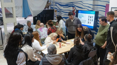 Taller intergeneracional de salud mental “Del algoritmo al encuentro”