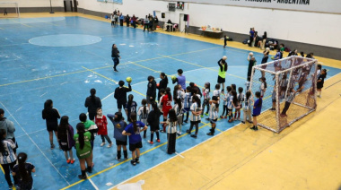La Escuela Municipal de Futsal Femenino realizó el cierre del primer semestre