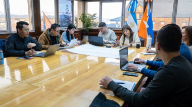 Gobierno Provincial coordina un despliegue logístico histórico para la llegada del equipamiento