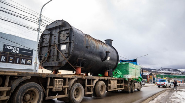 Operativo de traslado de la nueva usina con dispositivos de seguridad vial