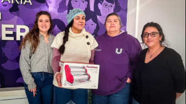 Se continúa acompañando a Mujeres Emprendedoras con la entrega de herramientas para fortalecer sus proyectos