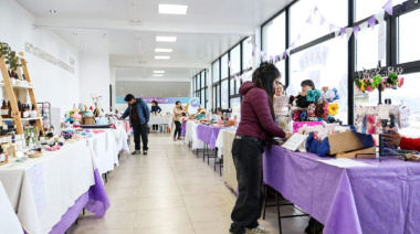 La Expo Emprendedoras - Edición Mes de las Infancias - reunió a emprendedoras locales y familias
