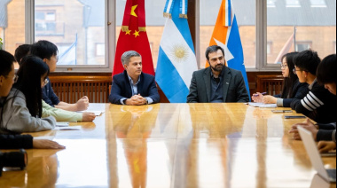 Se compartió su experiencia de gestión pública con académicos de la Universidad de Tsinghua