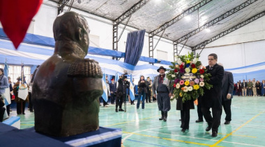 Se rindió homenaje al General José de san martín a 176 años de su paso a la inmortalidad