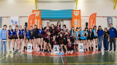 Academia TDF Vóley se consagró campeón provincial en femenino y masculino