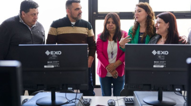 Fortalecen la formación y las oportunidades para mujeres con un nuevo espacio digital