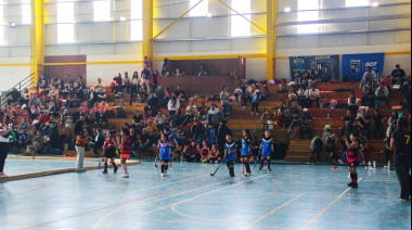Más de 140 niños y niñas en un encuentro regional de hockey
