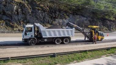 Trabajos de repavimentación en la avenida Héroes de Malvinas