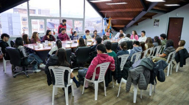 Vuoto compartió con jóvenes las experiencias del programa Ushuaia Joven