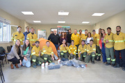 Se entregó herramientas y equipamiento al personal del servicio provincial de manejo del fuego