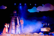 La Municipalidad de Ushuaia acompañó el estreno de la obra teatral “La Espuma del Mar en la Isla del Silencio”