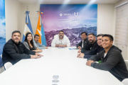 El Intendente Vuoto se reunió con los organizadores de la vuelta a la Tierra del Fuego