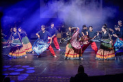 Con multitudinaria participación se realizó la primera edición de “Danzas en el Fin del Mundo”