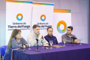 Se firmó el contrato para la ejecución de la red eléctrica y el alumbrado público de Chacra VIII